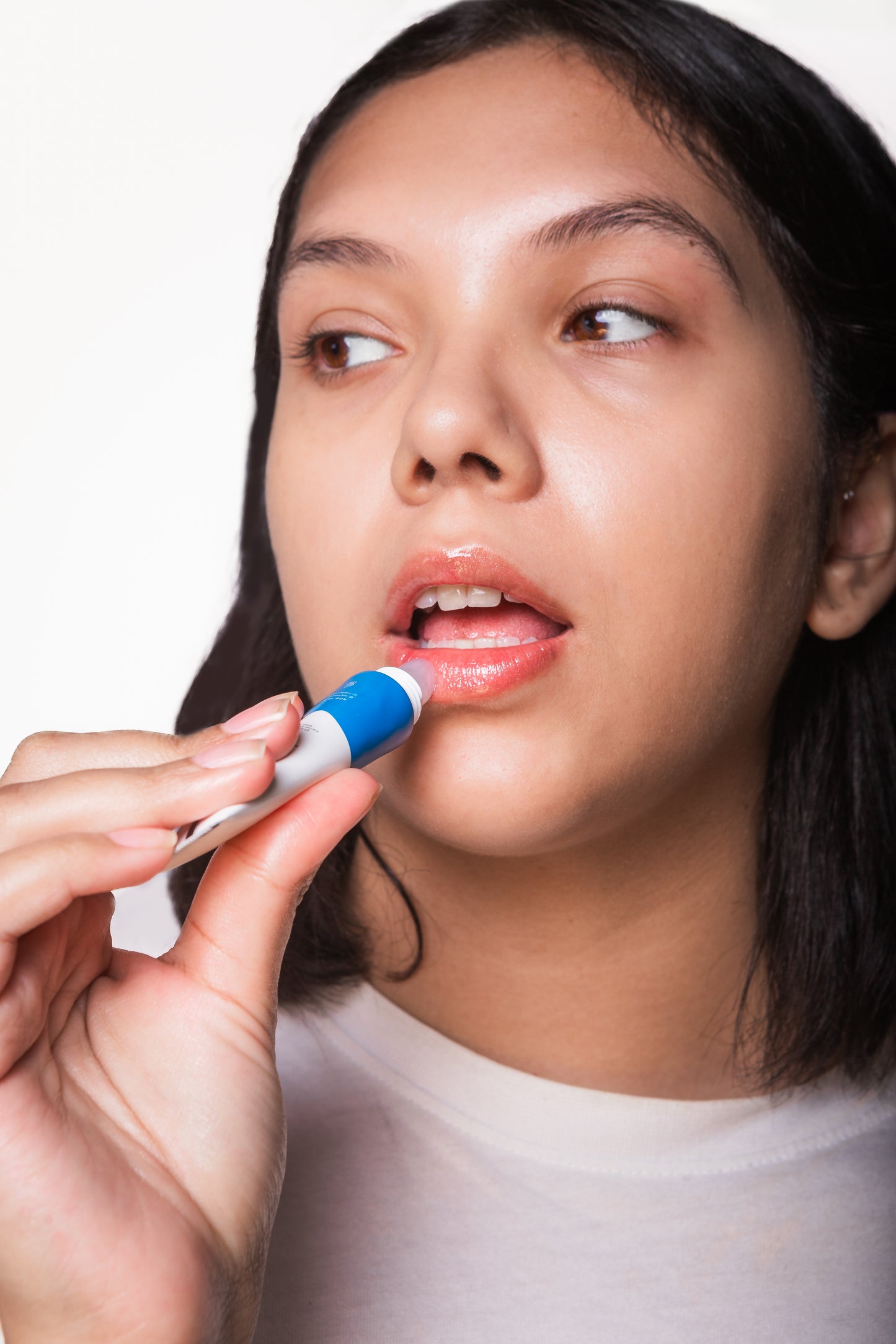 Model using NIKITA original lip jelly peptide lip balm 